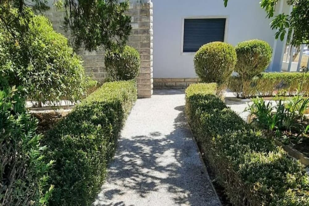 House with garden near the beach