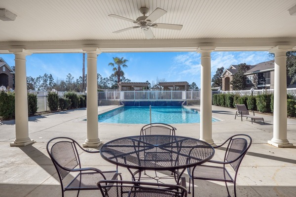 Piscina a l'aire lliure