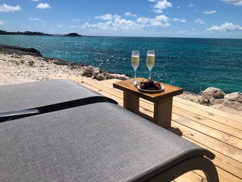 Oceanfront Private Romantic Easy Water Access on Caribbean Sea Couples Retreat