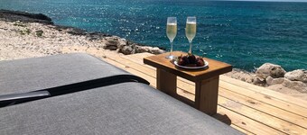 Oceanfront Private Romantic Easy Water Access on Caribbean Sea Couples Retreat