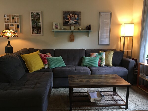 Smart TV, video games, DVD player, video library