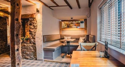 Lovely 1-bed Loft in Newport