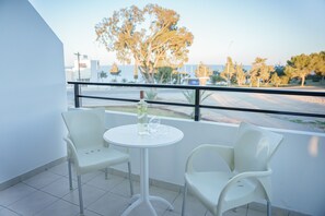 Classic-Studio, Meerblick, zum Garten hin | Blick vom Balkon