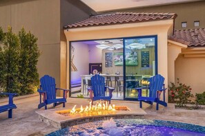 Property grounds - Private Theater, Swim-up Bar, Bowling Alley, Pool (Scottsdale)