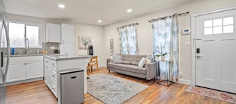 Quaint trendy home just a stroll from the seas