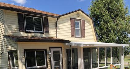 Watkins Glen Wine Trail Homestead