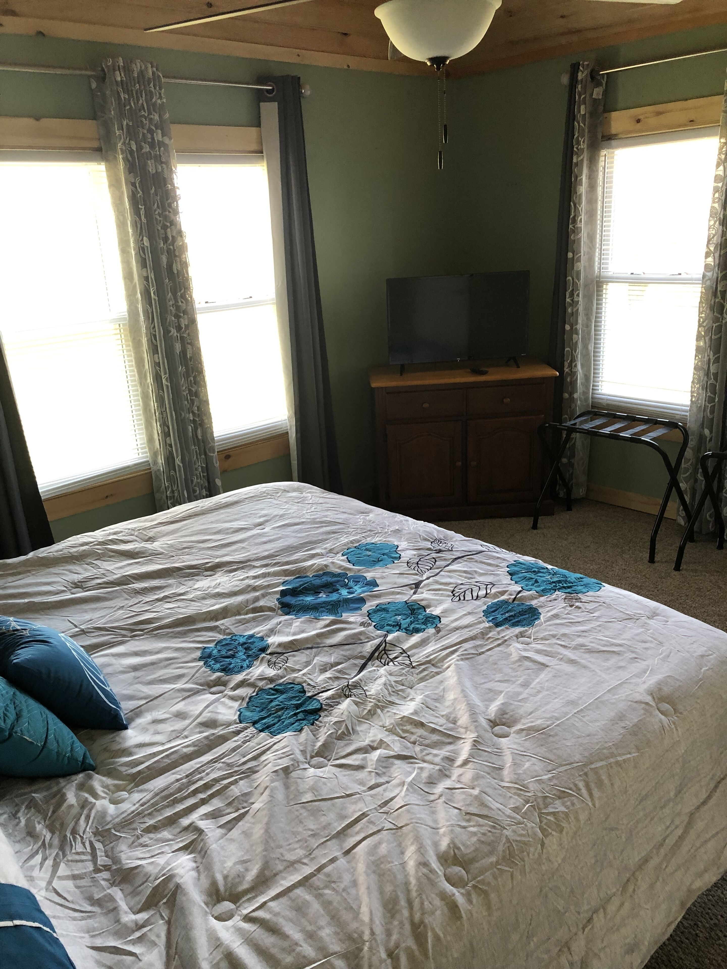 4 chambres, bureau, fer et planche à repasser, Wi-Fi gratuit