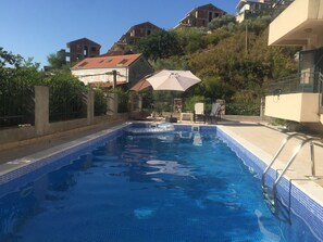 Utomhuspool