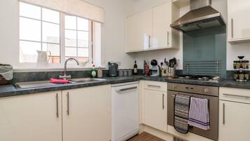 Fridge, dishwasher, electric kettle, toaster