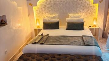 Suite Junior | Literie de qualité supérieure, coffres-forts dans les chambres