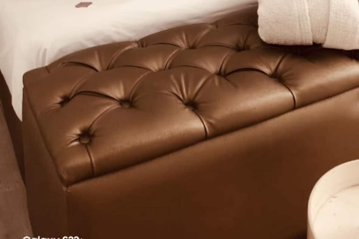 أغطية فراش متميزة وخزنة داخل الغرفة وواي فاي مجانًا وملاءات أسرّة