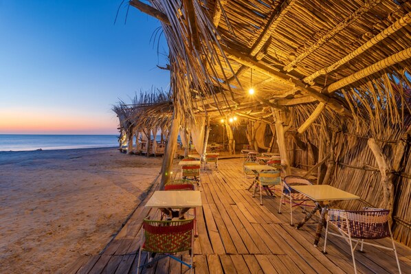 Restaurant - Bethel Playa Mayapo (Manaure)