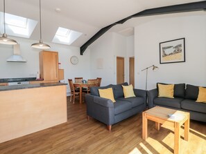 Cottage | Interior - Robins Corner (Weston-super-Mare)