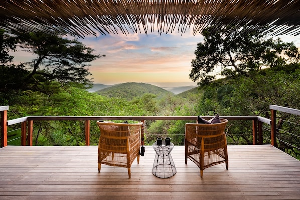 Hochwertige Bettwaren, Pillowtop-Betten, Minibar, Zimmersafe