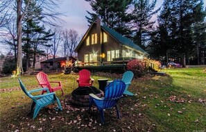 Terrace/patio - Lake View Cozy Stays for Every Adventure, Live Like a Local,Next 2 Fishing Site. (Sackets Harbor)