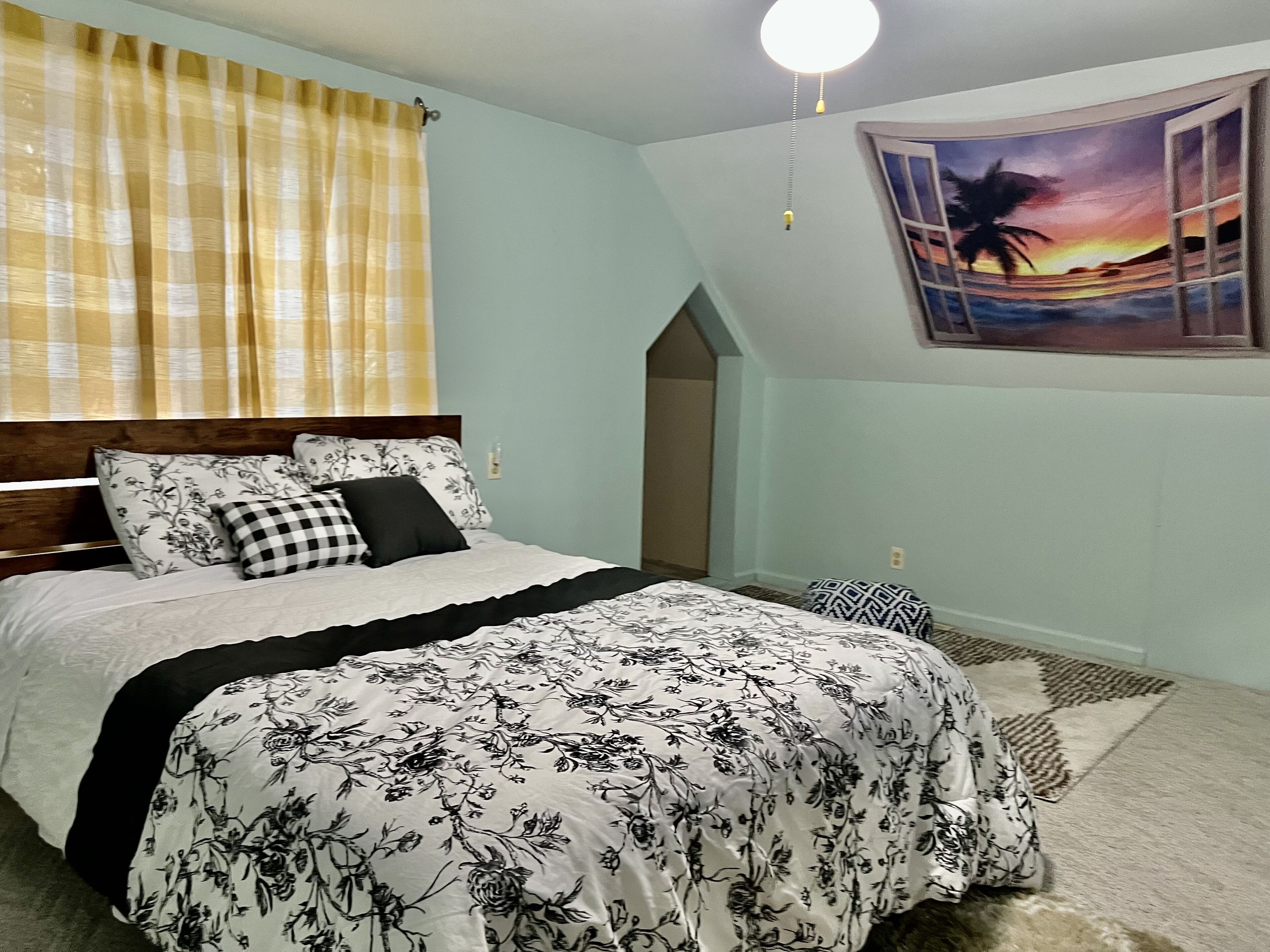 Sweet Home with a lake view + calmness & serenity is always at your fingertips