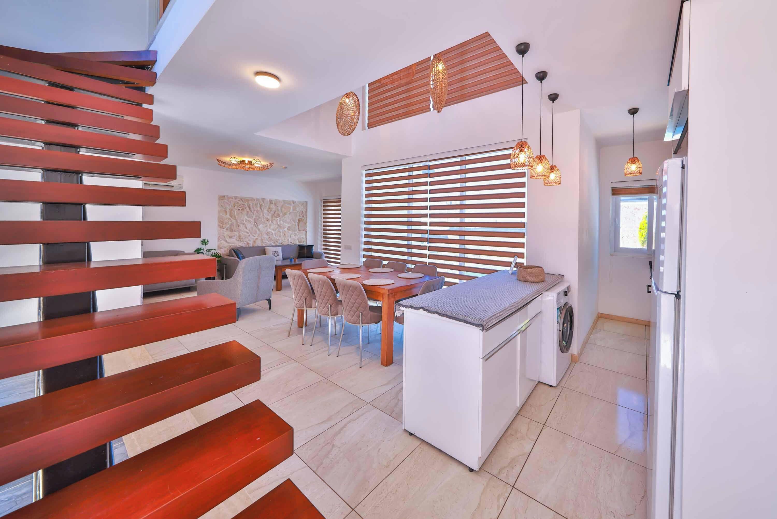 Villa Onay 3 | Wohnbereich | Fernseher