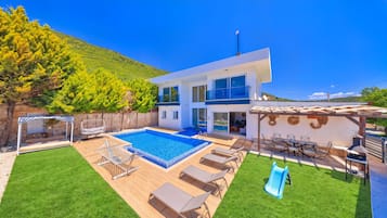 Villa Onay 3 | Living area | TV