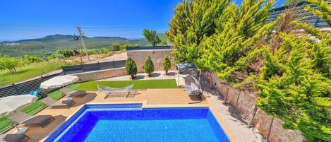 Villa Onay 3 | Terrace/patio