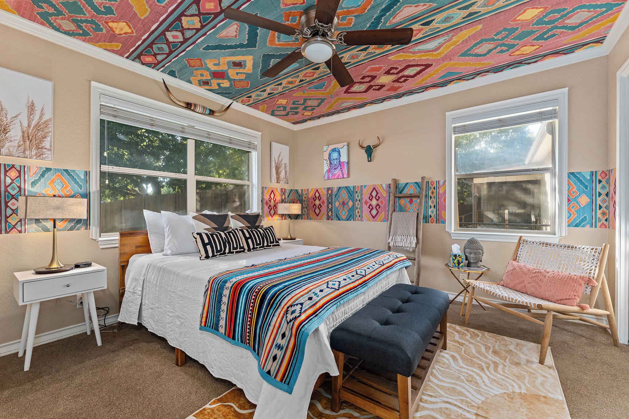 3 chambres, fer et planche à repasser, Wi-Fi, draps fournis