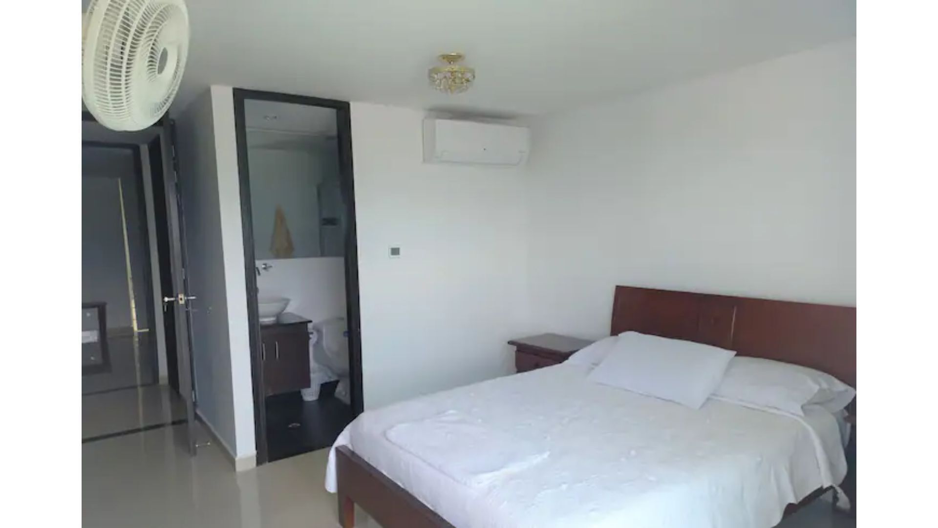 Apartamento bien ubicado, moderno, full wi-fi