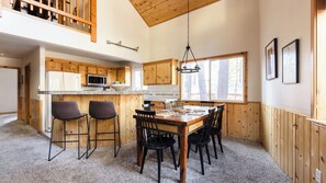 Interior - 2 Cabins, Close to the Lake Hot Tub, Game Loft, Deck, 6bdr Jumper & Jackhorn (Big Bear Lake)