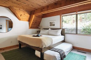 Chalet (5 Bedrooms) | Interior
