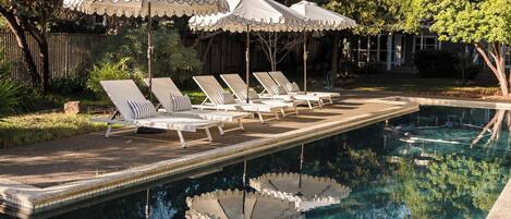 House (4 Bedrooms) | Front of property