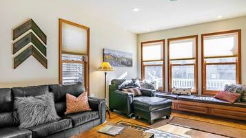 Apartment (3 Bedrooms) | Interior