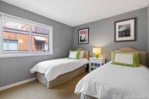 4 bedrooms, free cots/infant beds, bed sheets