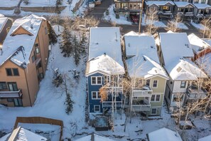 Exterior - Murdock by Avantstay Cozy Townhouse w/ Hot Tub Walk To Park City Mountain! (Park City)