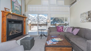 Unclassified image, 4 of 47, button - Etta Place Too 113 by Avantstay Close to Town & The Slopes! In Complex w/ Communal Pool & Hot Tub (Telluride)