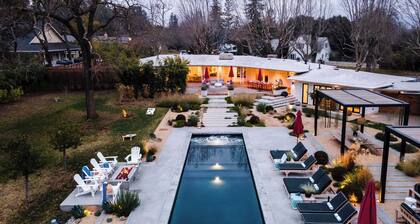 Marquee By Avantstay Modern Stylish Estate w/ Pool & Entertainers Courtyard