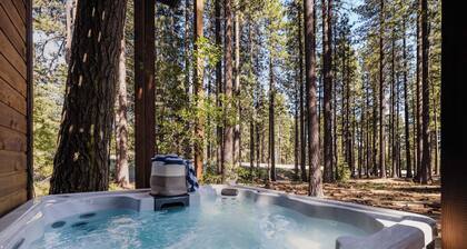 Tarly by Avantstay 5mins To Diamond Peak Skiing w/ Hot Tub in Incline Village