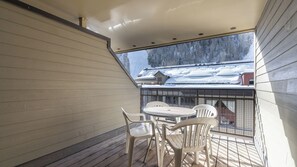 Nhà (2 Bedrooms) | Nội thất