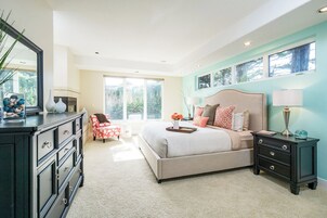4 habitaciones, tabla de planchar con plancha y ropa de cama 
