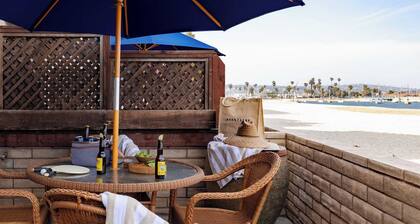 Bay View II by Avantstay Ocean View Mission Beach Home on the Sand!