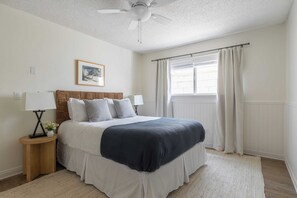 Apartment (1 Bedroom) | Interior - Bay View II by Avantstay Ocean View Mission Beach Home on the Sand! (San Diego)