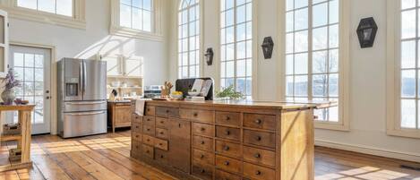 House (1 Bedroom) | Interior