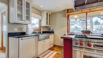 Rumah (3 Bedrooms) | Interior