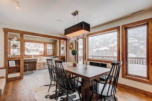 Interior - Hillside Overlook by Avantstay Quiet Mountain Getaway w/ Incredible Views! (Park City)