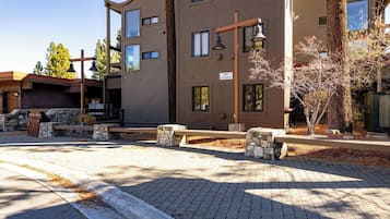 Apartment (1 Bedroom) | Interior