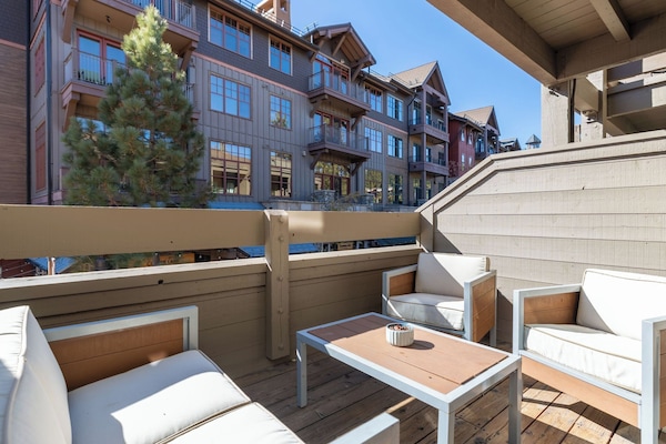 Apartment (1 Bedroom) | Property grounds