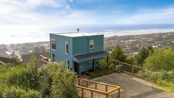 House (3 Bedrooms) | Front of property