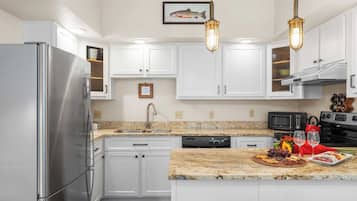 House (1 Bedroom) | Interior