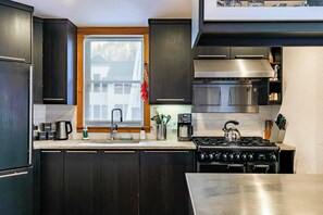 Casa (2 Bedrooms) | Interior