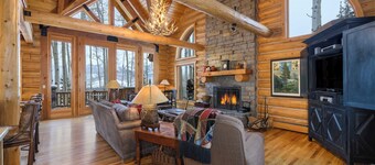 雪地小屋 by Avantstay 令人屏息的家園，擁有絕佳滑雪通道