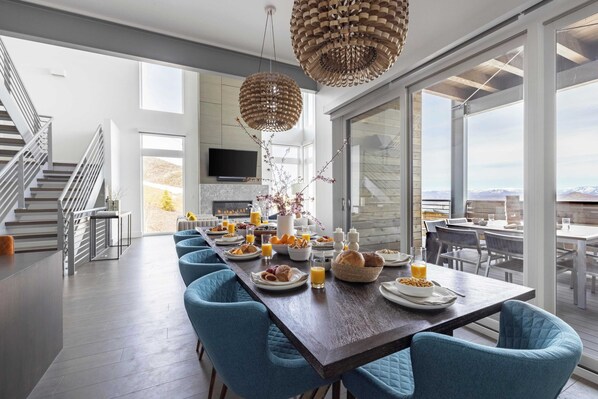 منزل (4 Bedrooms) | المنشأة من الداخل