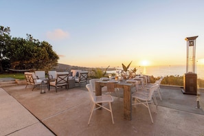 Talo (Multiple Bedrooms) | Sisätilat