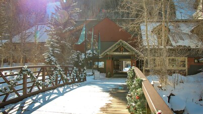 Avantstay的锡马隆小屋20号，是位于理想位置的滑雪住宿公寓，带有热水浴缸！